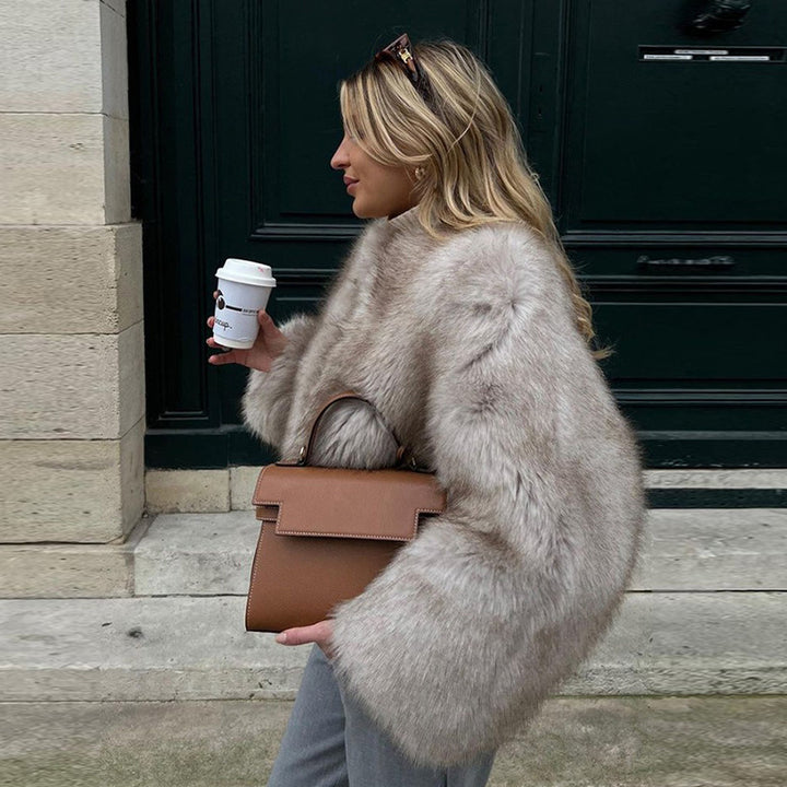 Damen Kurz geschnittene Shaggy-Faux-Fur Jacke mit kastiger Silhouette und extraweichem Hochflor Drune