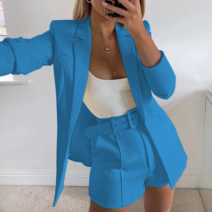 Damen Zweiteiliges maßgeschneidertes Blazer‑Set mit hochtaillierten Shorts und Gürtel Drune