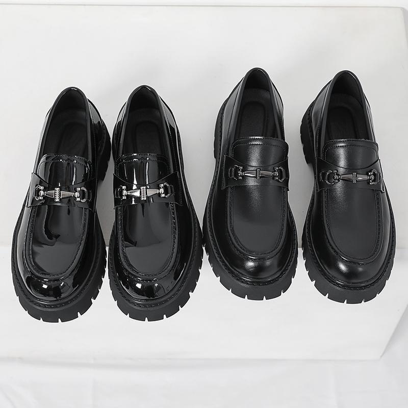 Herren Modische Loafers mit robustem Sohlenprofil und edler Schnallenverzierung Drune