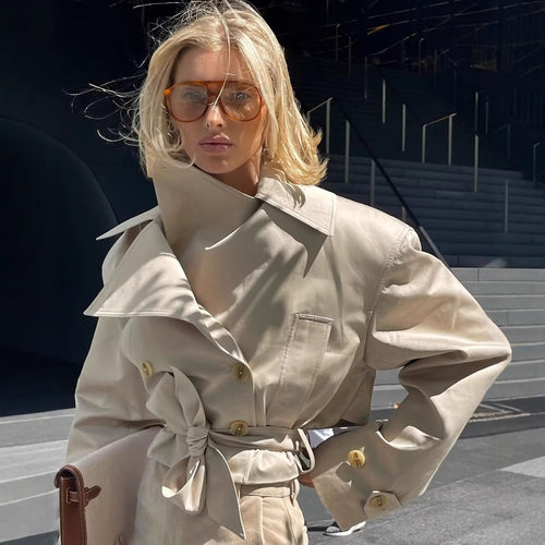 Damen Cropped Trenchjacke im Boxy‑Schnitt mit weitem Revers und Bindeschleife Drune