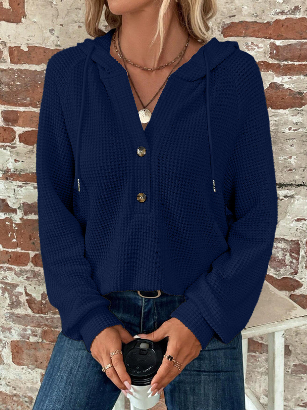 Damen Waffelstrick Kapuzenpullover mit Knopfleiste und Rüschenkragen Drune