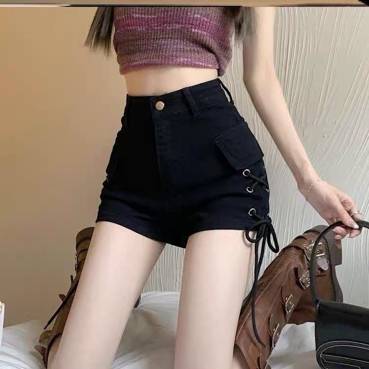 Damen High-Waist Shorts mit seitlichem Schnürdetail und praktischen Taschen