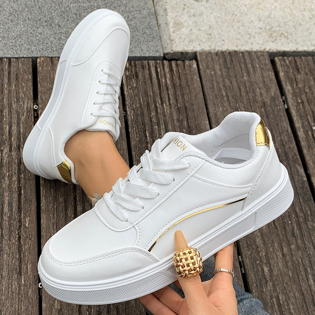 Damen Plateau-Sneaker mit goldener Zierkante und gepolstertem Komfortfußbett Drune