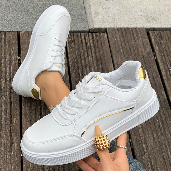 Damen Plateau-Sneaker mit goldener Zierkante und gepolstertem Komfortfußbett Drune