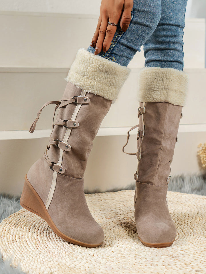 Damen Wedge-Stiefel mit kuscheligem Innenfutter und modischem Schnürdesign Drune