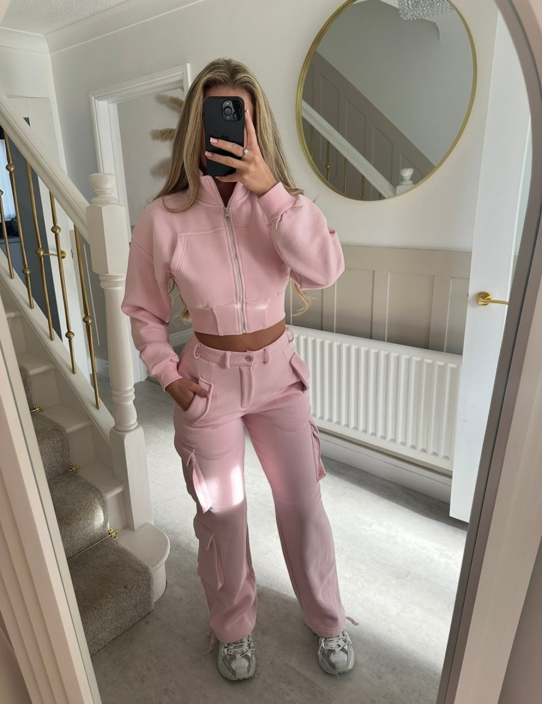 Damen modisches cropped Freizeit-Set mit funktionalem Reißverschluss und praktischen Taschen Drune