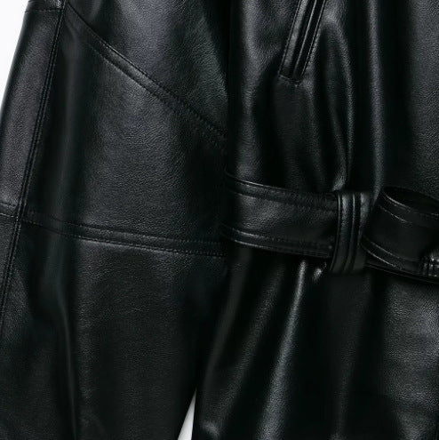 Damen Kurzjacke aus veganem Leder mit Taillengürtel und überschnittenen Schultern Drune