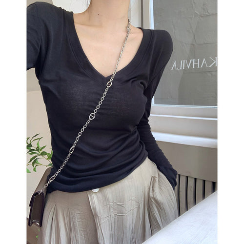 Damen Langarmshirt mit V-Ausschnitt und figurschmeichelnder Passform Drune