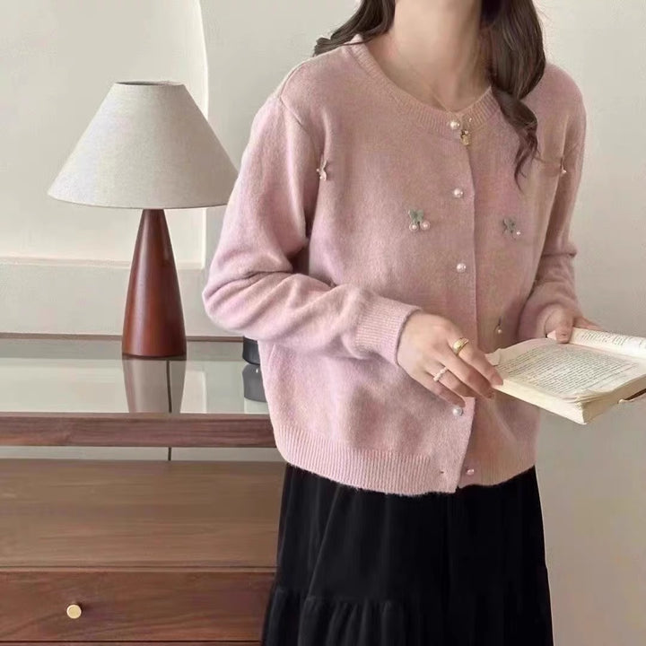 Damen Strickjacke mit verspieltem Design und Perlenknöpfen Drune