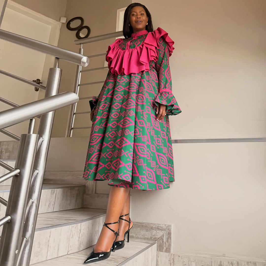 Damen Maxikleid mit ausgefallenem Rüschendesign und geometrischem Muster Drune