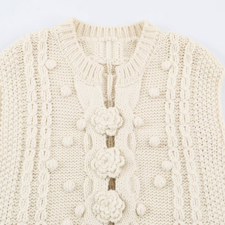 Damen Strickweste mit Zopfmuster, Blumenapplikationen und Noppenstruktur Drune
