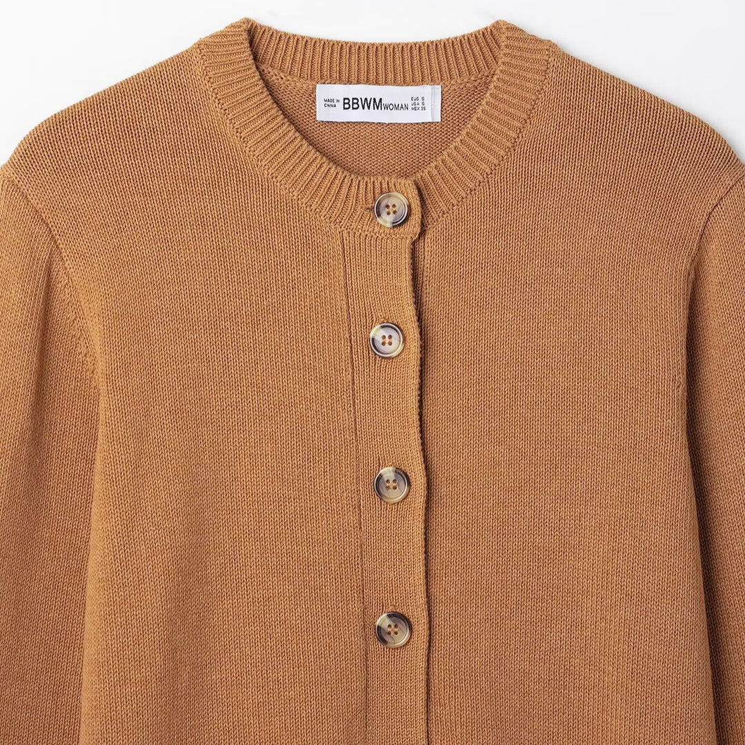 Damen Strickjacke mit Knopfdetails und Rundhalsausschnitt Drune