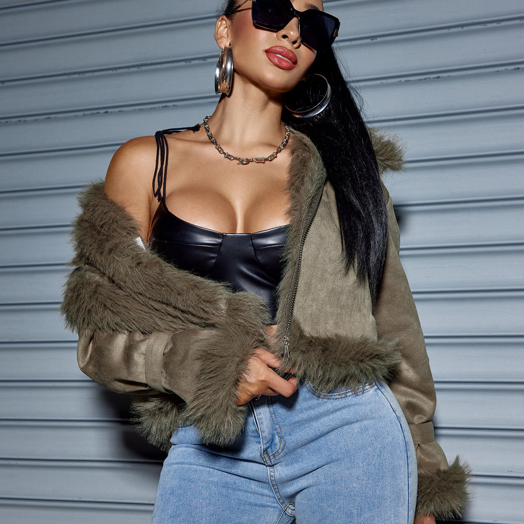 Damen Kurzjacke aus Wildlederoptik mit Fellbesatz, Kapuze & Reißverschluss Drune