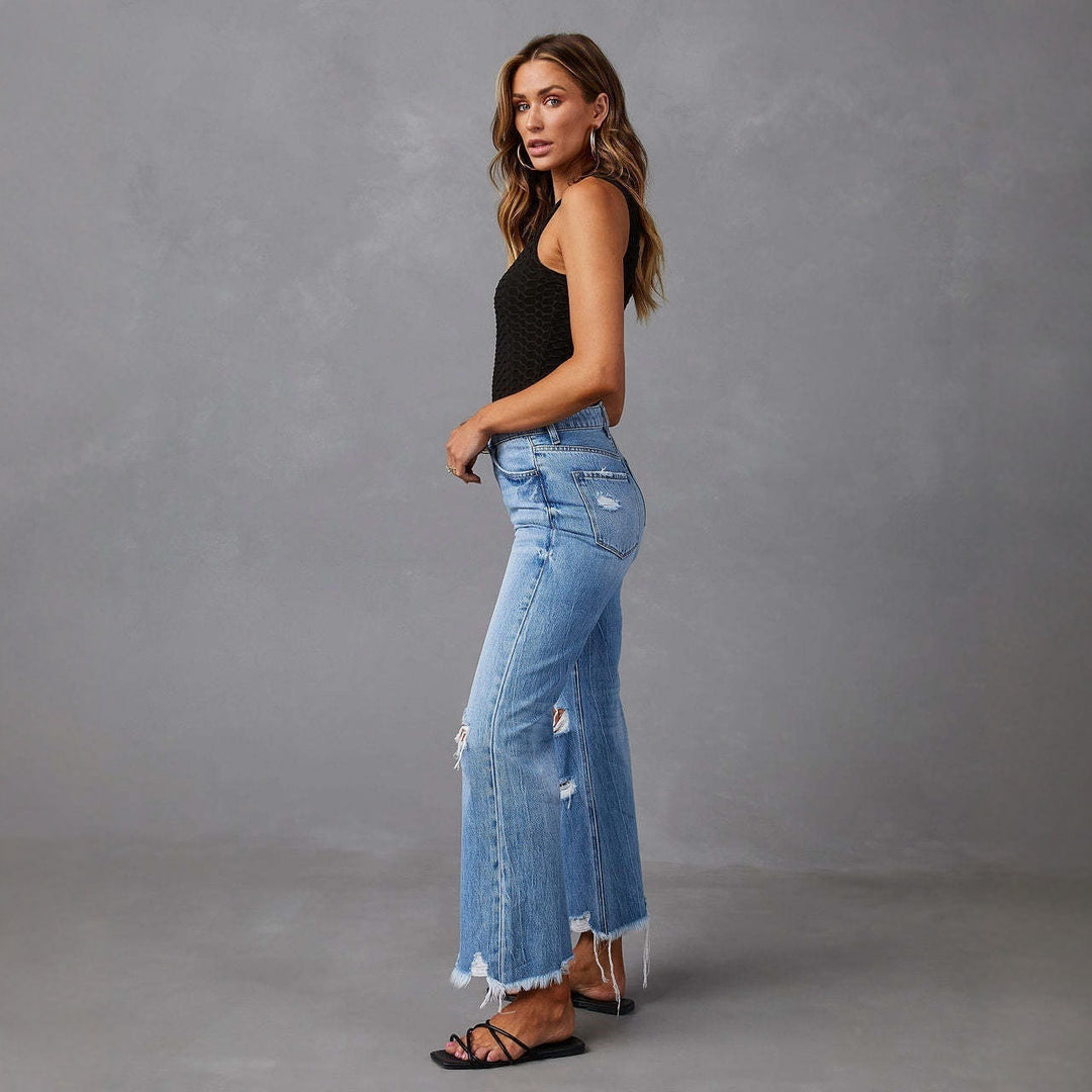 Damen Flared Jeans mit stylischen Rissdetails und ausgefransten Säumen Drune