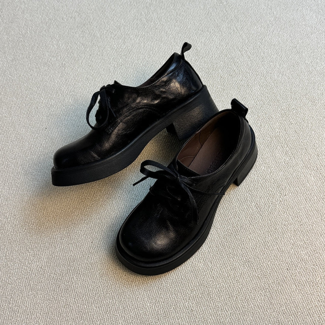 Damen Klassische Schnürschuhe mit robustem Plateau und eleganter Lederoberfläche Drune
