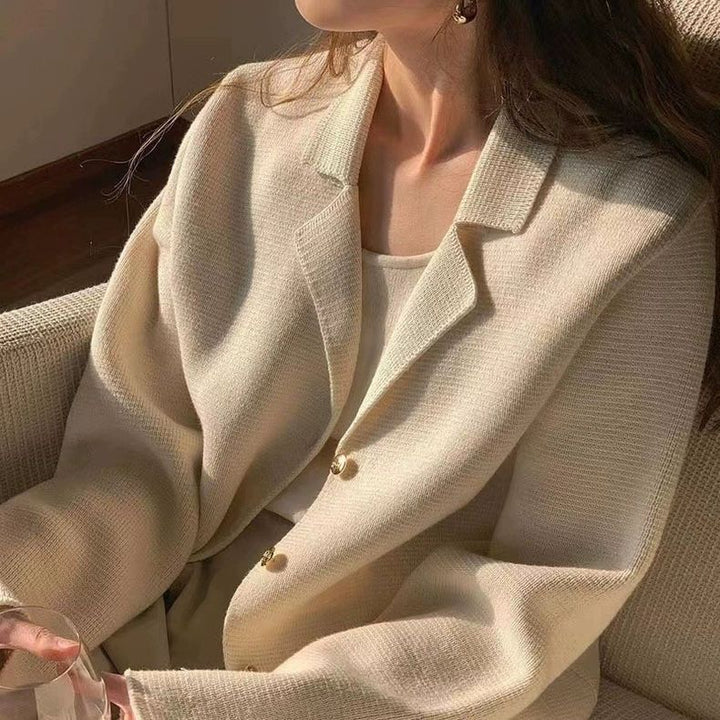 Damen Elegante Bouclé-Jacke mit goldenen Knöpfen Drune