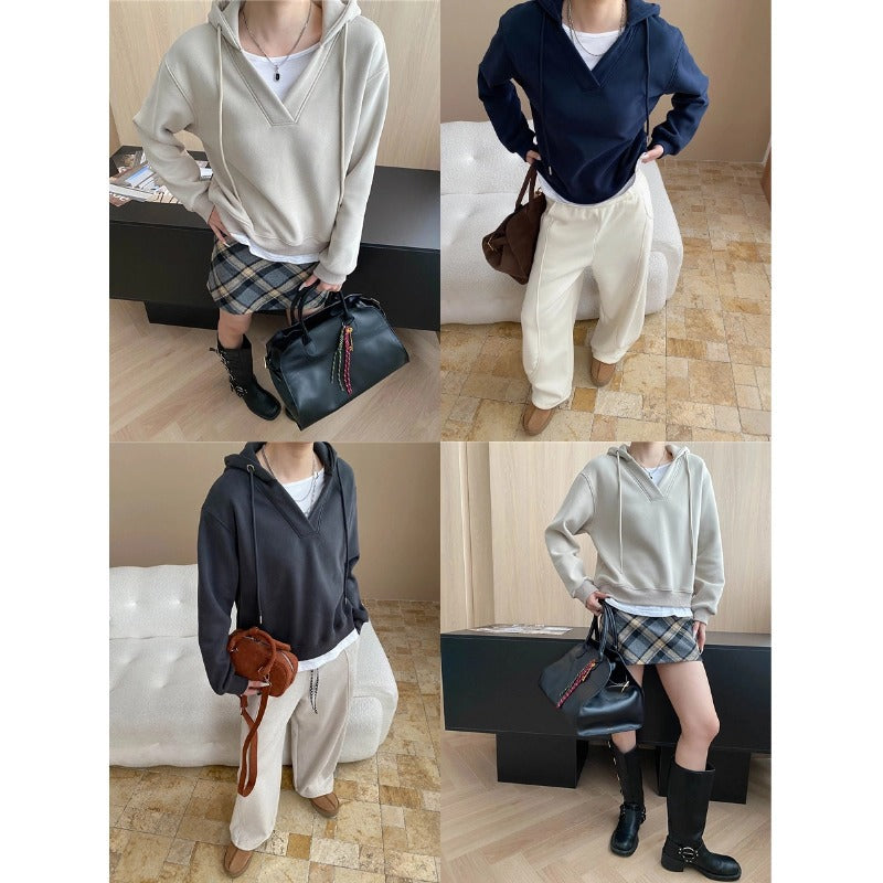 Damen lässiger Kapuzenpullover mit modernem V-Ausschnitt und zeitlosen Details Drune
