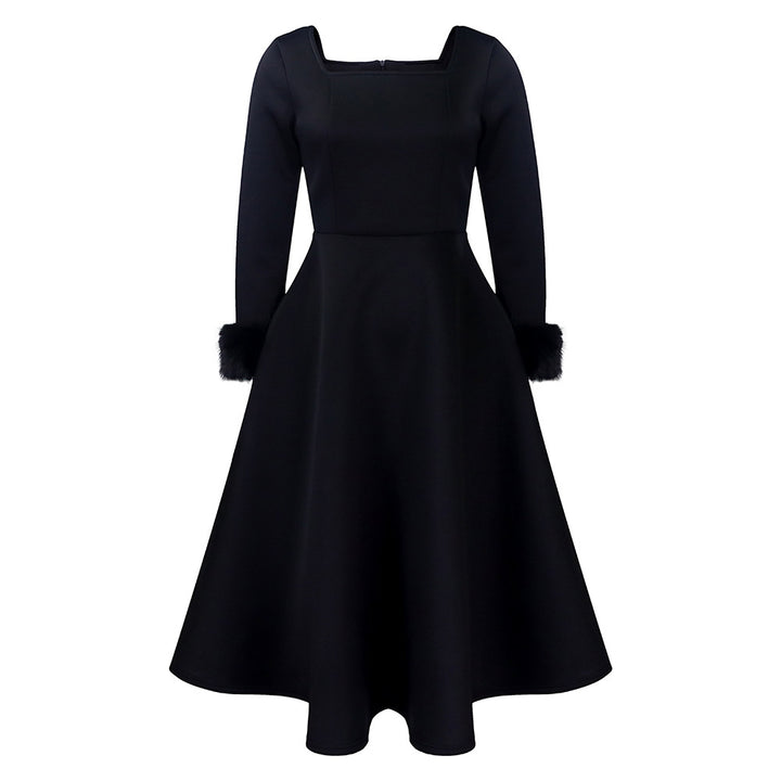 Damen Kleid mit quadratischem Ausschnitt und modischen Fuchsfell-Ärmeln Drune