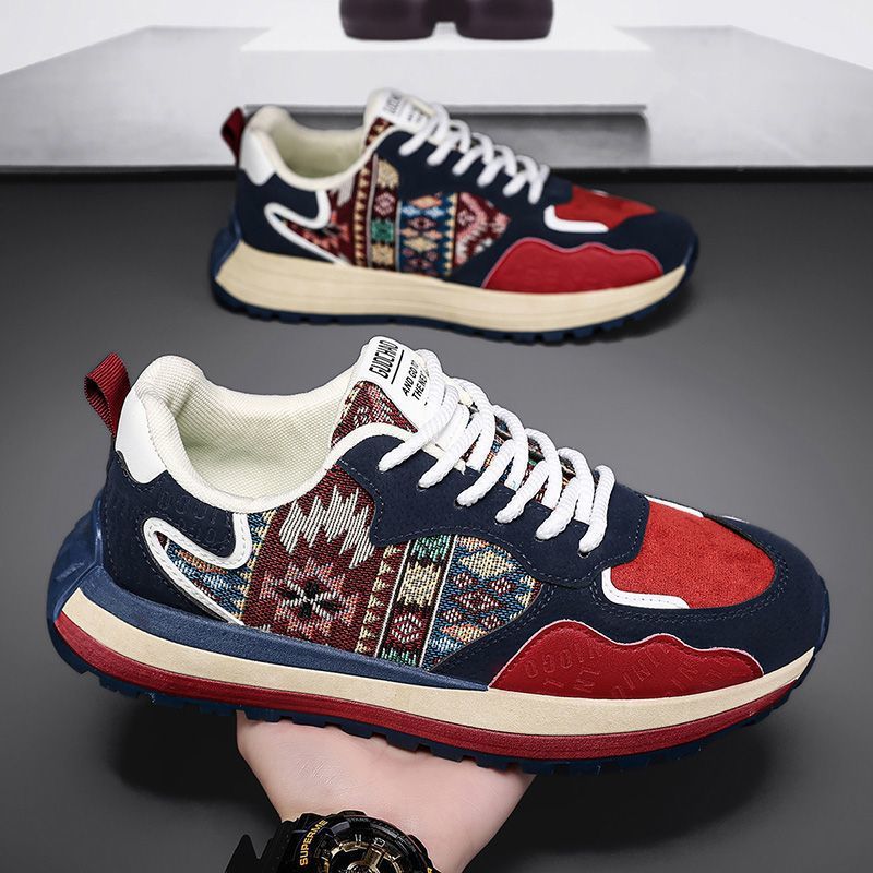 Damen Sportliche Sneaker mit einzigartigem textilem Design und dämpfender Sohle Drune