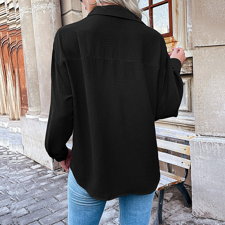 Damen Lockeres Viskose-Hemd mit V-Ausschnitt, Knopfleiste und Brusttasche Drune