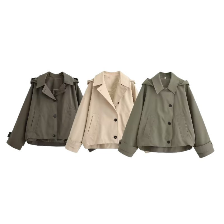Damen Kurztrenchjacke im Boxy‑Schnitt mit Reverskragen und aufgesetzten Pattentaschen Drune
