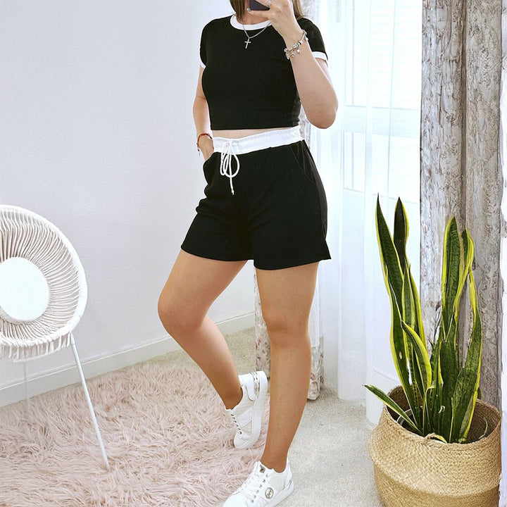 Damen Lässiges Zweiteiliges Set mit hoch geschnittenem Oberteil und kurzen Hosen Drune