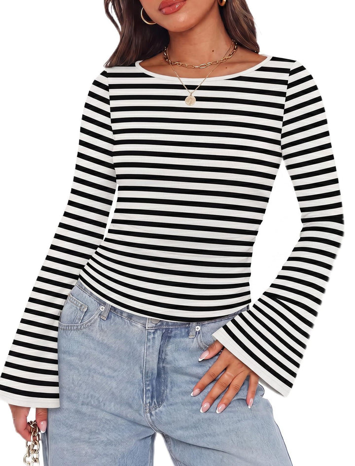 Damen Geripptes Langarmshirt mit Raffung, Trompetenärmeln und Kontrastbesatz Drune