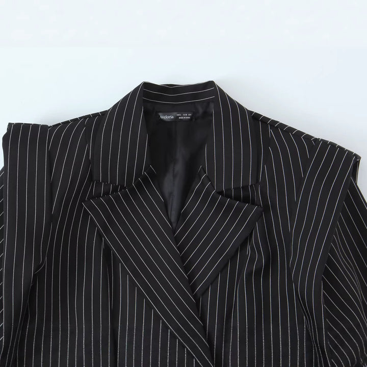Damen Zweireihiger Oversize-Blazer mit markanten Schulterpolstern und Nadelstreifen Drune