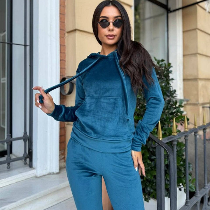 Damen weiches Velours-Lounge-Set mit Kapuzenpullover und tapered Jogginghose Drune