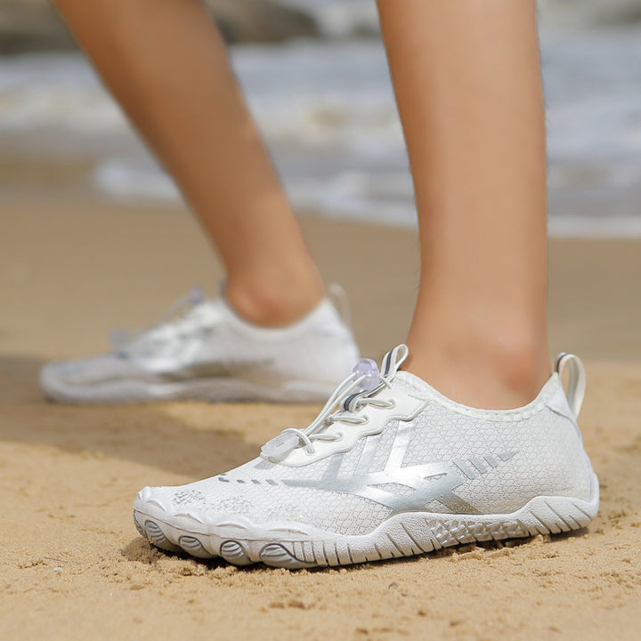 Unisex nan ultraleichte Aquaschuhe mit zehennahem Flexprofil, rutschfester Gummilaufsohle und Schnellzugverschluss Drune