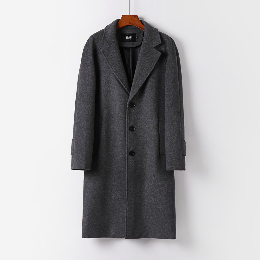 Herren Maxilanger Wollmantel mit cleanem Schnitt, schmalem Revers und innenliegendem Futter Drune