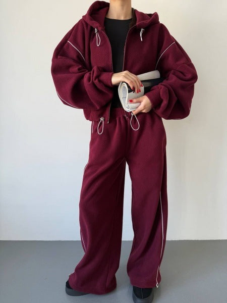 Damen gekürztes Zip-Hoodie mit Tunnelzug und hochgeschnittener weiter Fleece-Loungehose Drune