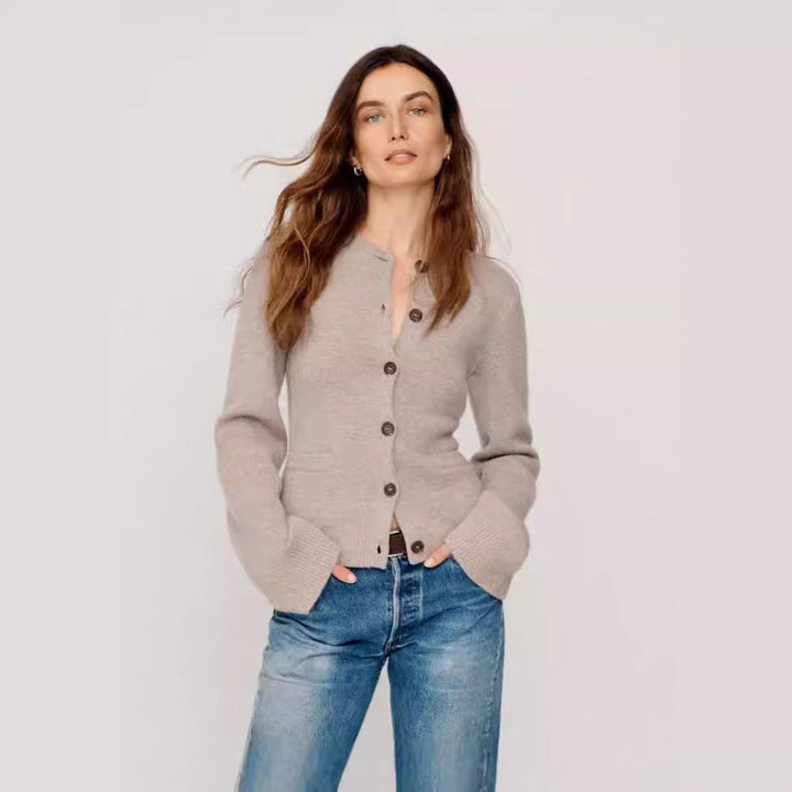 Damen elegante Strickjacke mit Knopfdetails und praktischen Taschen Drune