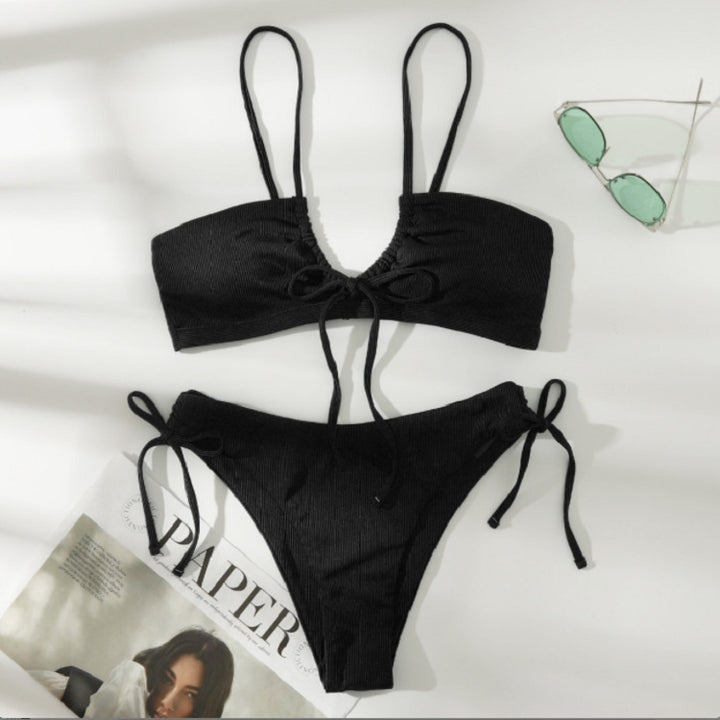 Damen Bandeau-Bikini mit doppelten Trägern und raffinierten Bindungen Drune
