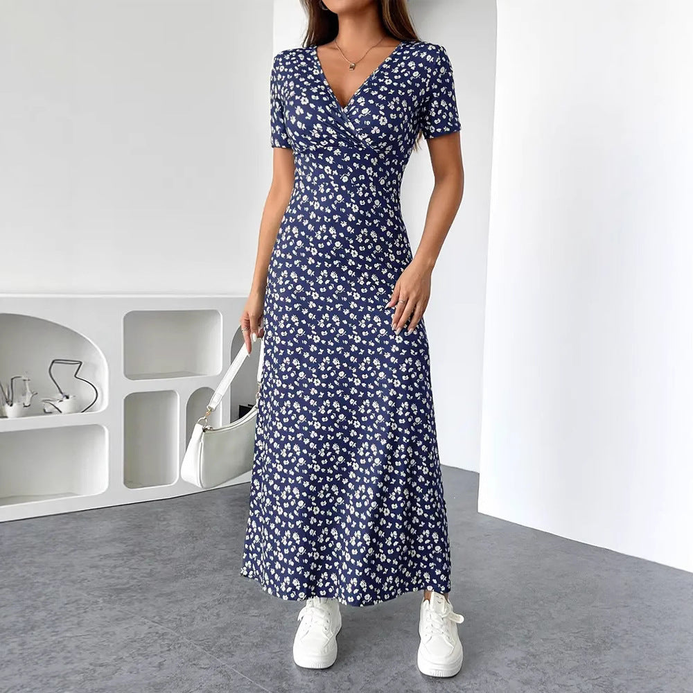 Damen Maxikleid mit floralem Wickeldesign und praktischen Seitentaschen Drune