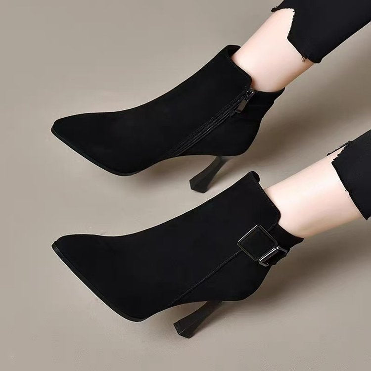 Damen Elegante Stiefeletten mit hohem Absatz und Schnallen-Detail Drune