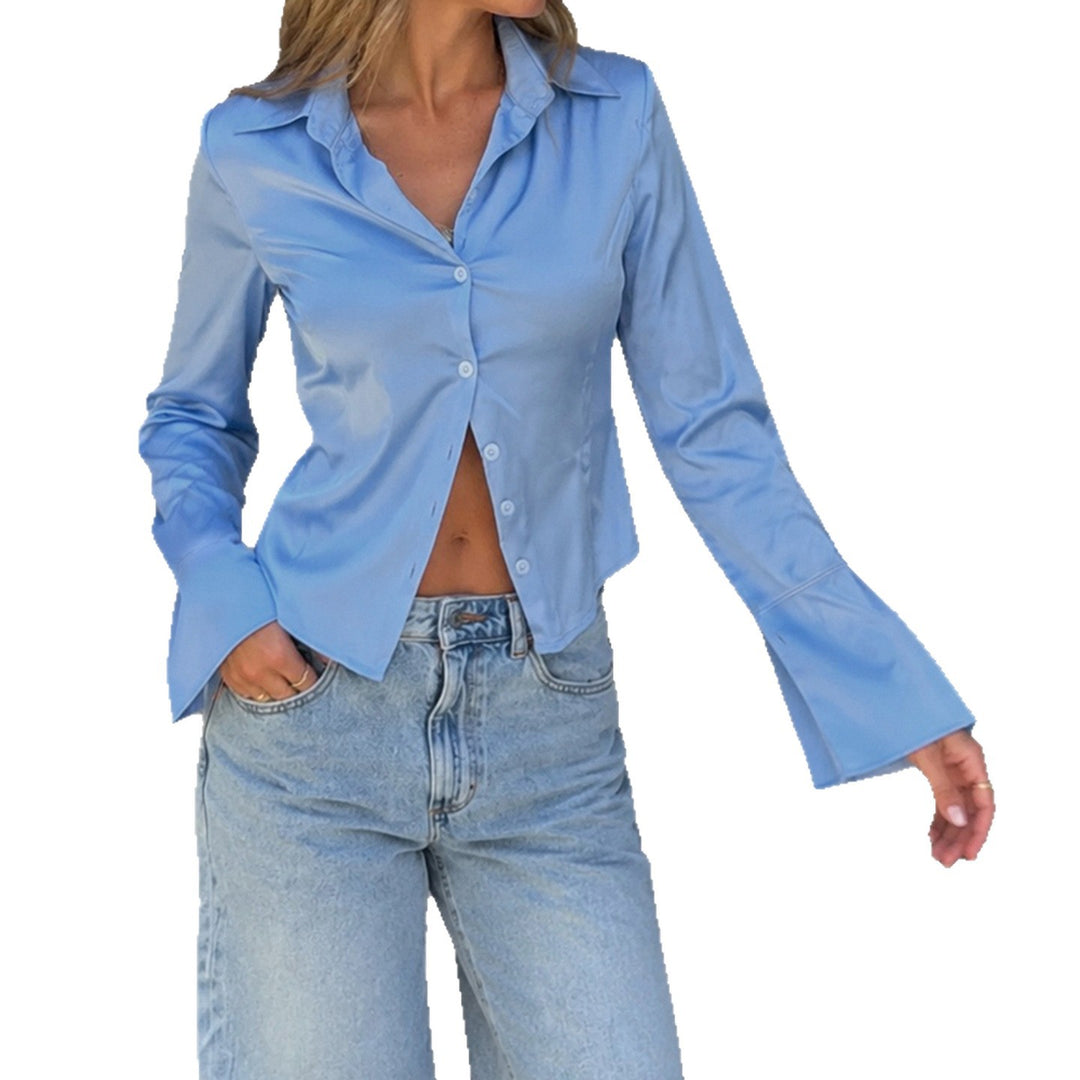 Damen Taillierte Satin-Bluse mit Hemdkragen, figurnahen Abnähern und langen Manschetten Drune