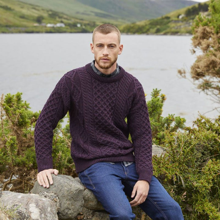 Herren Modischer Strickpullover mit Zopfmuster