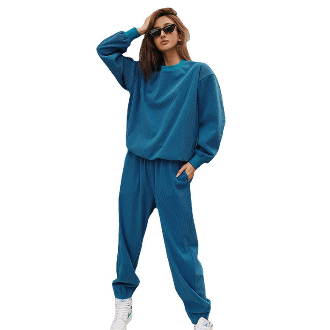 Damen Oversize-Lounge-Set aus strukturierter Jersey-Qualität mit Rundhalsausschnitt und elastischer Bundhose Drune