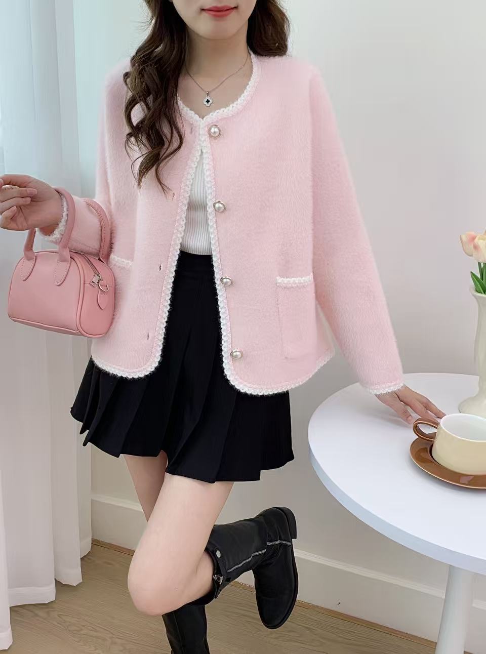 Damen Elegante Strickjacke mit dekorativer Knopfleiste und Taschen Drune