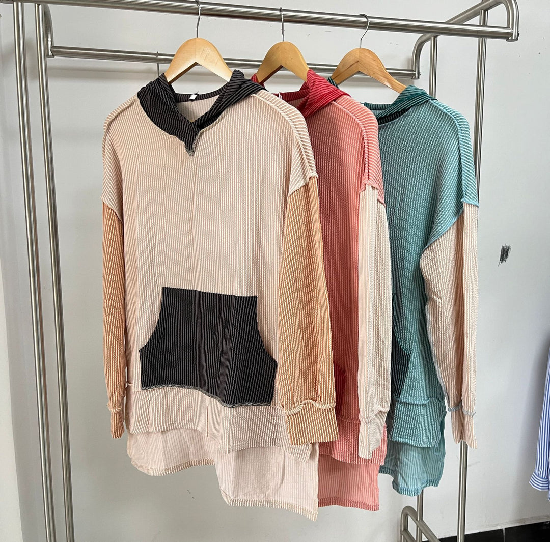 Damen lässiger Longpullover mit Kapuze und seitlicher Tasche Drune