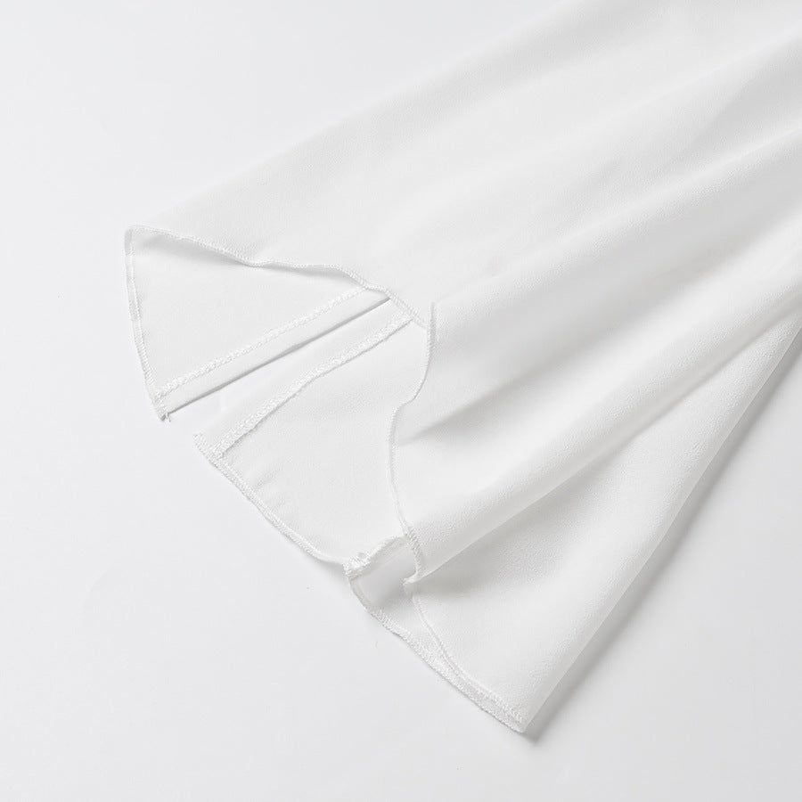 Damen nan Rüschenbluse mit Stehkragen, verdeckter Knopfleiste und weiten Trompetenärmeln Drune