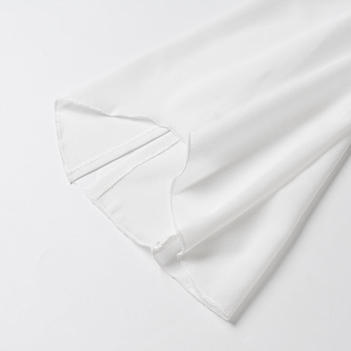 Damen nan Rüschenbluse mit Stehkragen, verdeckter Knopfleiste und weiten Trompetenärmeln Drune