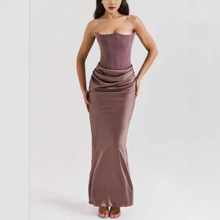 Damen Abendkleid mit figurbetontem Schnitt und eleganten Drapierungen Drune