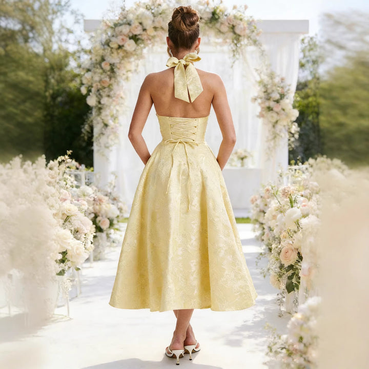 Damen Elegantes Halterneck-Midi-Kleid mit detaillierter Spitzenverarbeitung Drune