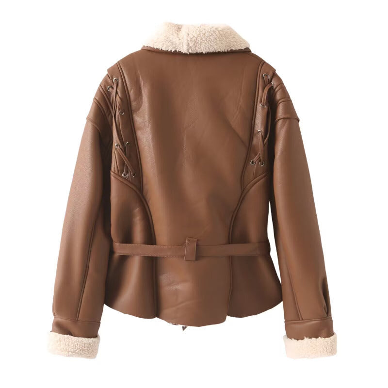 Damen Kunstlederjacke mit warmem Teddyfutter und eleganten Schnürdetails Drune