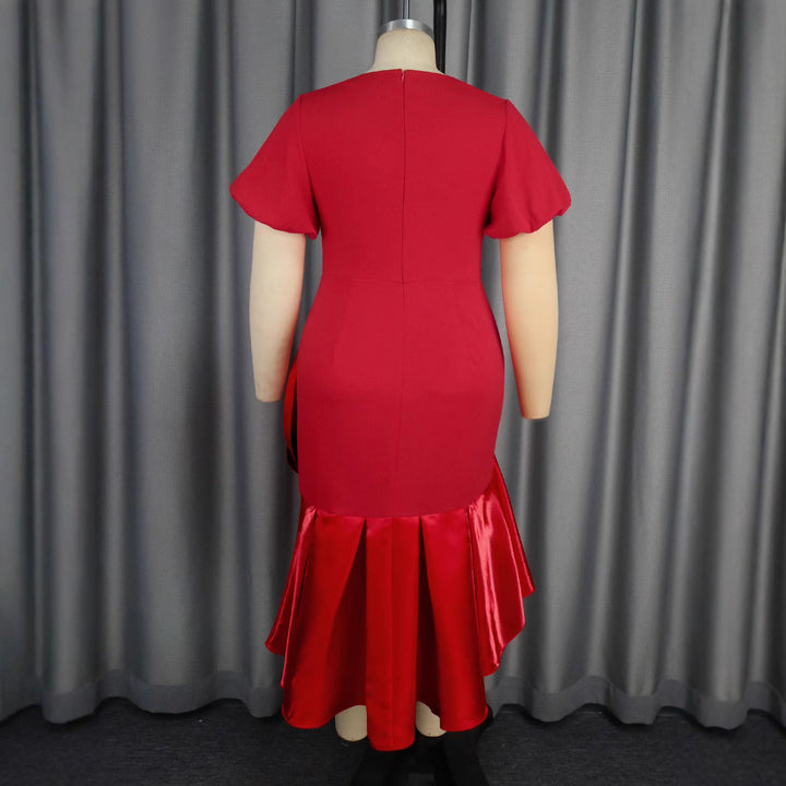 Damen Elegantes Abendkleid mit voluminösem Blumenakzent Drune