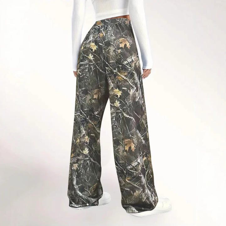 Damen Weite Palazzo-Loungehose im Camouflage-Blattmuster mit Elastikbund, Tunnelzug und Eingrifftaschen Drune