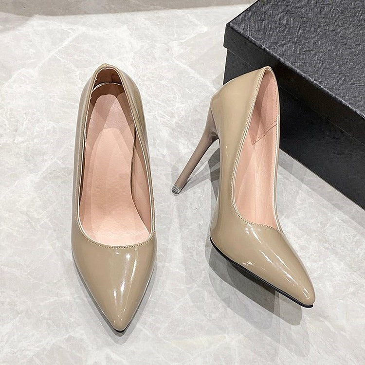 Damen elegante stiletto Pumps mit hochglänzender Oberfläche Drune