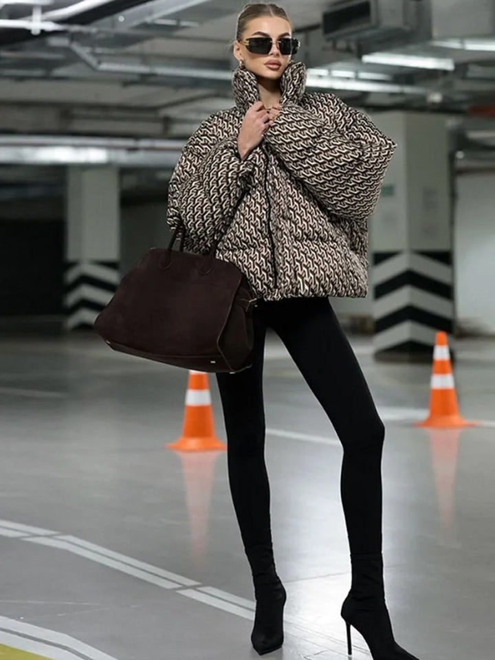 Damen Kurz gesteppte Oversize-Steppjacke mit hohem Schalkragen Drune